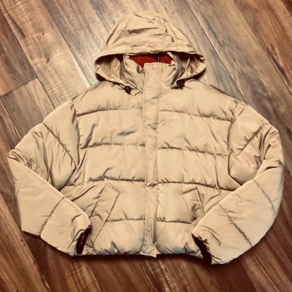 Urban Outfitters 90s Sport Puffer Jacket Zip Front Oversized Tan  XS